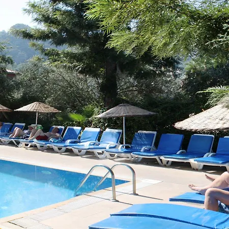 네이비 이츠멜레르