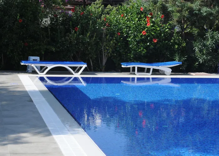Navy Hotel İçmeler