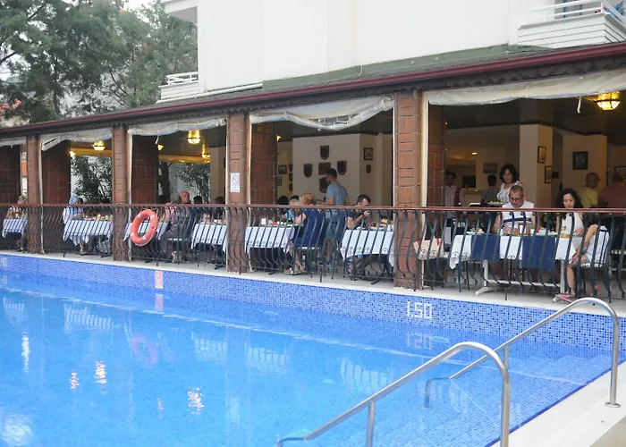 Navy Hotel