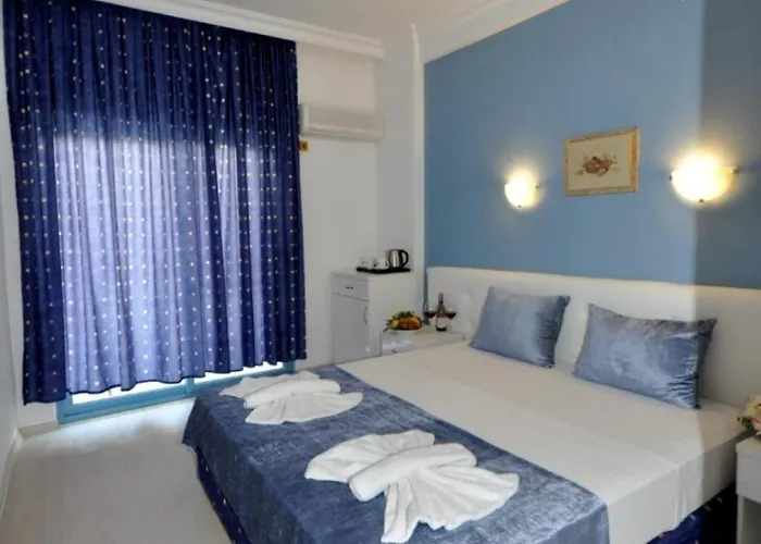 Navy Hotel 3*