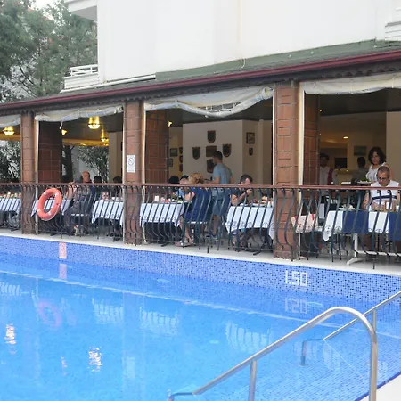 Navy Hotel