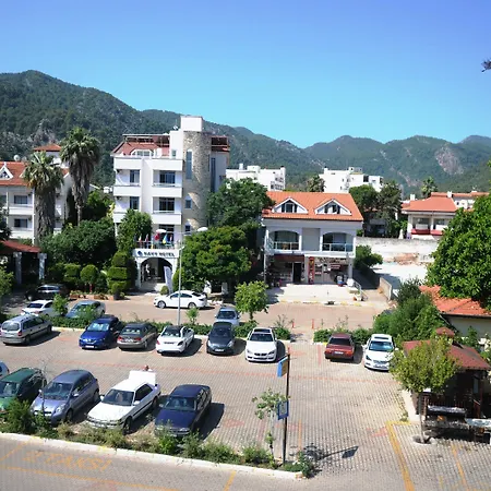 Navy Otel İçmeler