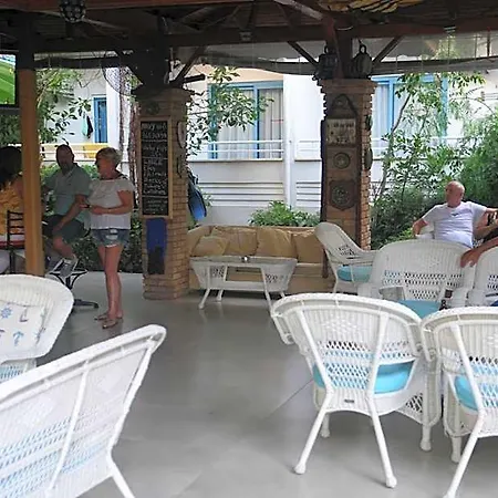 Hotel Navy 3*