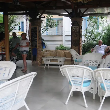 Navy Hotel İçmeler