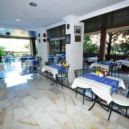 Navy Otel