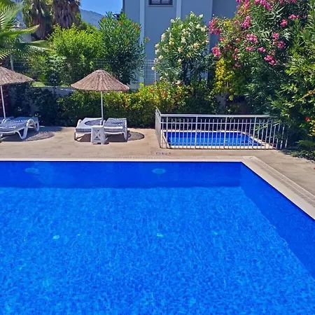 Отель Navy Ичмелер